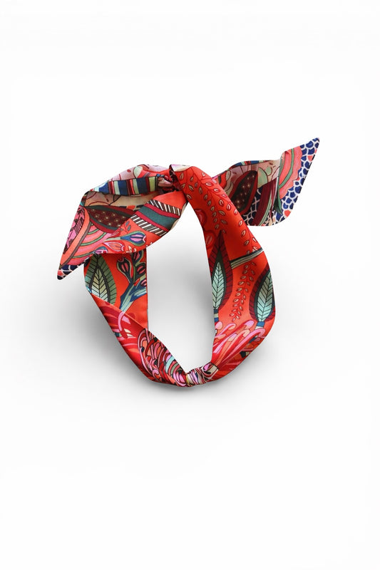 Lillian Scarf Necklace