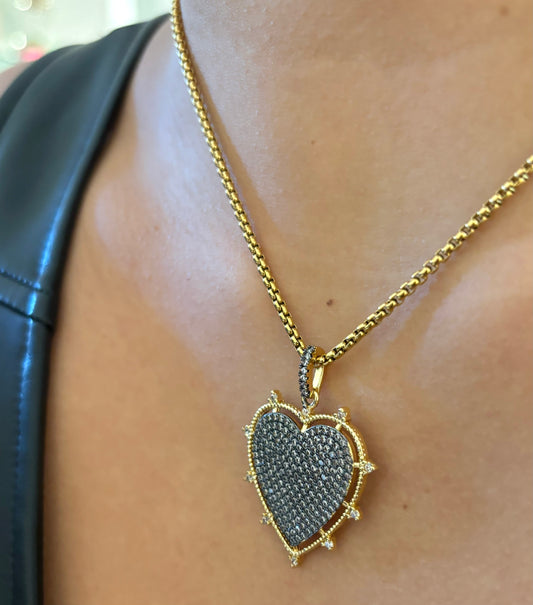 Glittering heart necklace