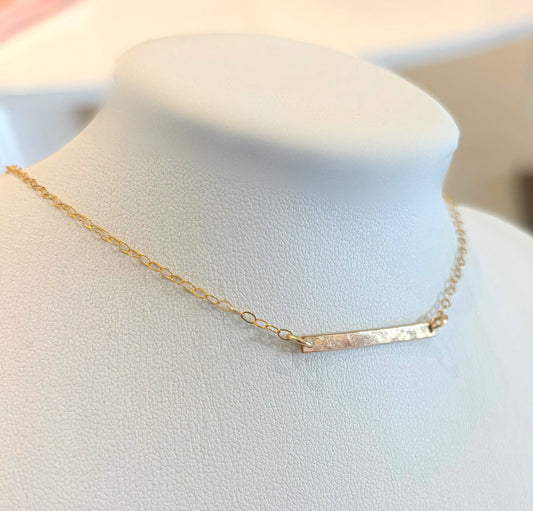 Simple Bar Necklace
