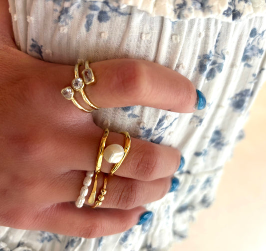 Poppy pearl ring