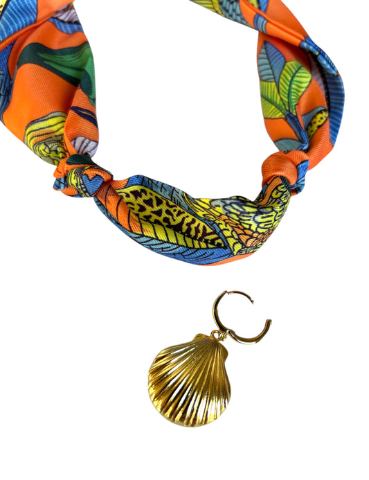 Malibu scarf necklace