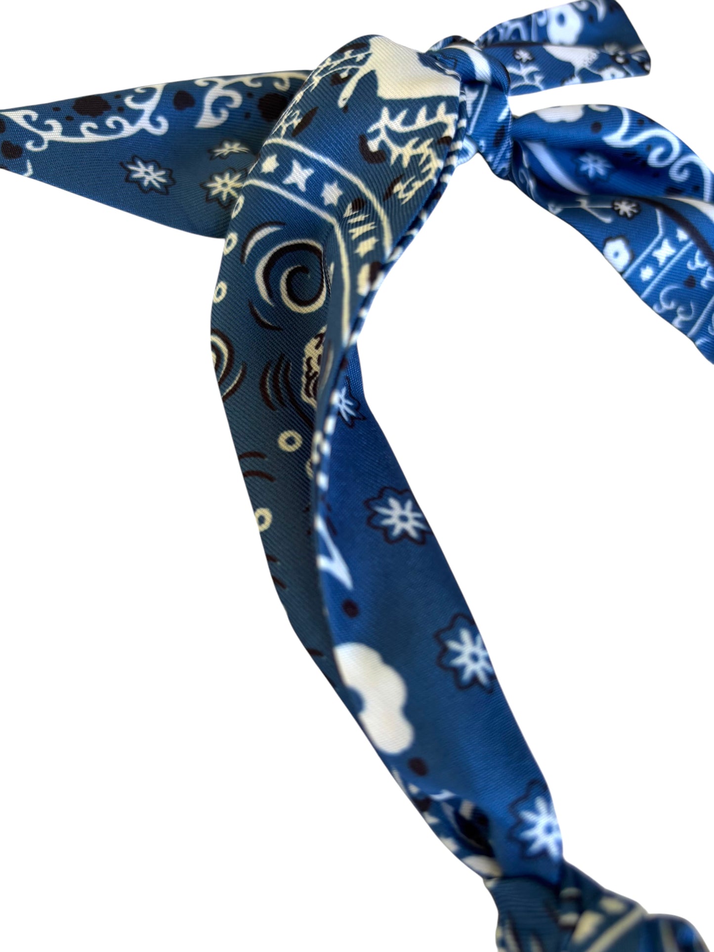 Cheyenne scarf necklace