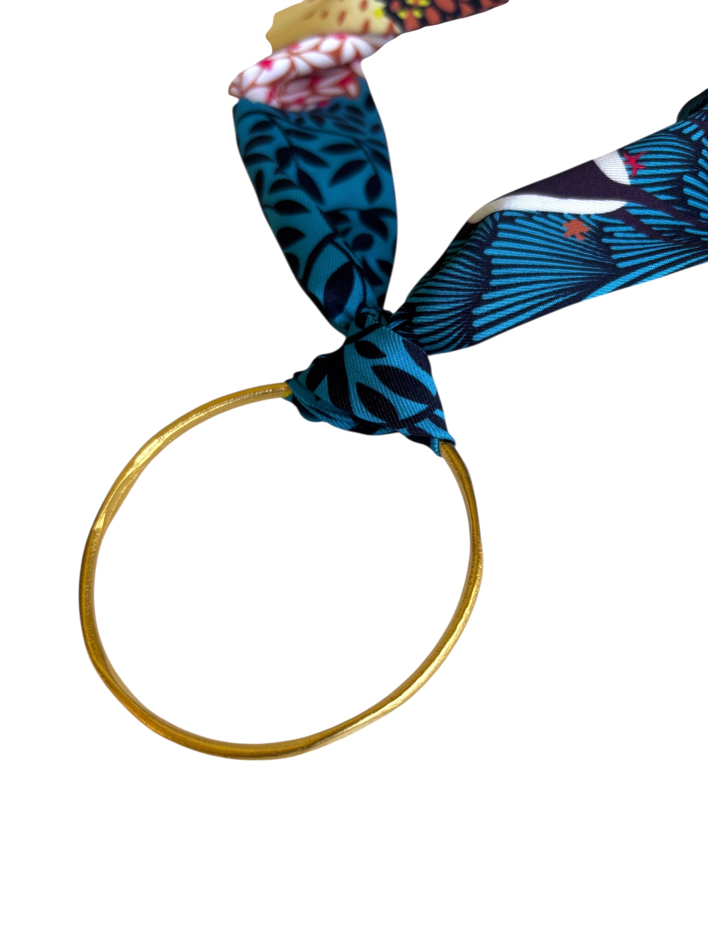 Hoopla scarf necklace