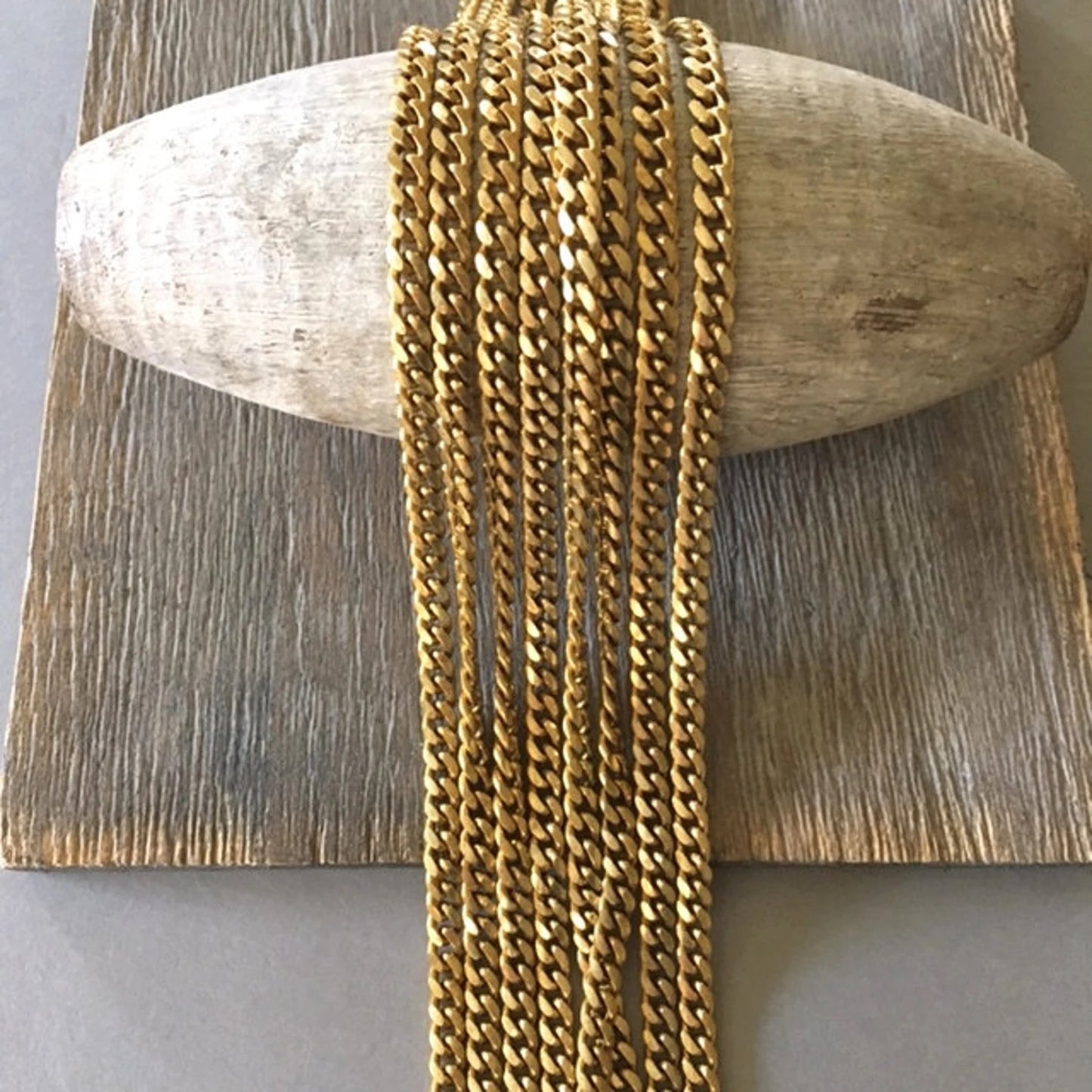 Heavy gold curb chain