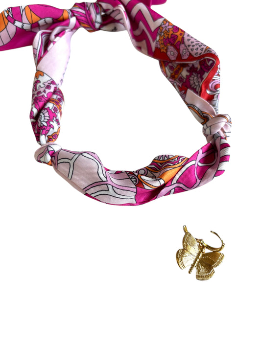 Willow scarf necklace